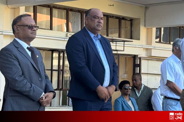 Johnson Roussety À Rodrigues : projet de professionnalisation des écoles maternelles ...